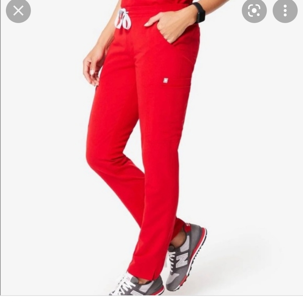 Figs Pop Red Scrubs S Yola Pants